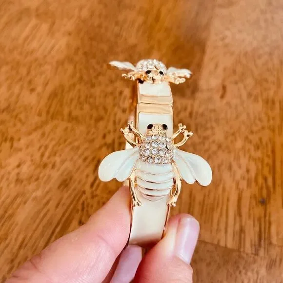 Gold Tone White Enamel Bee Bangle Bracelet Crystal Rhinestone Insect Statement - Picture 8 of 12